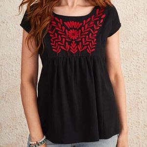 Red embroidered top XL